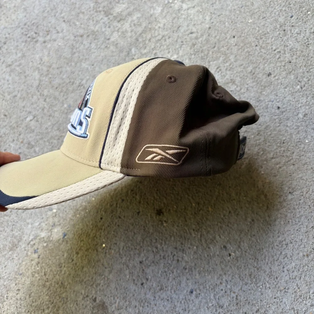 Reebok New England Patriots Super Bowl XXXIX Champions Hat Tan Brown NFL Cap